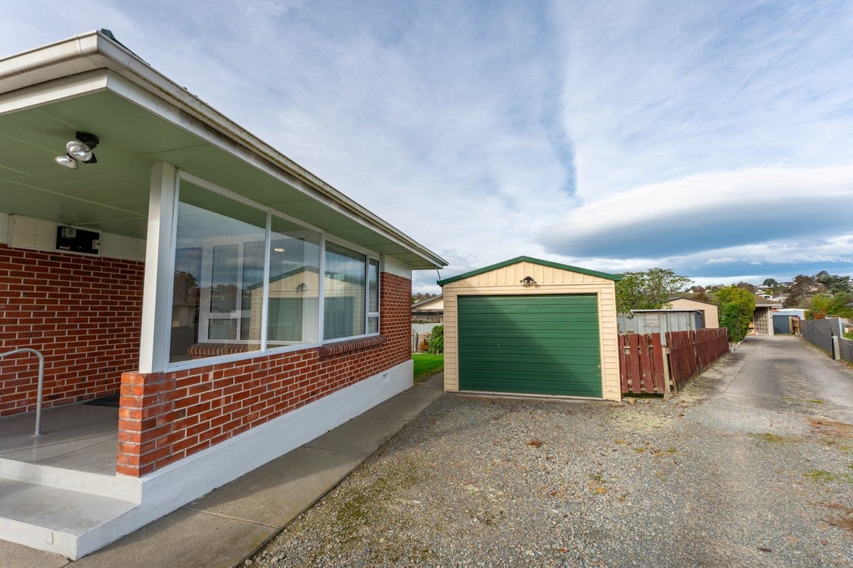 38 Hobbs Street, Waimataitai, Timaru - Carousel 2