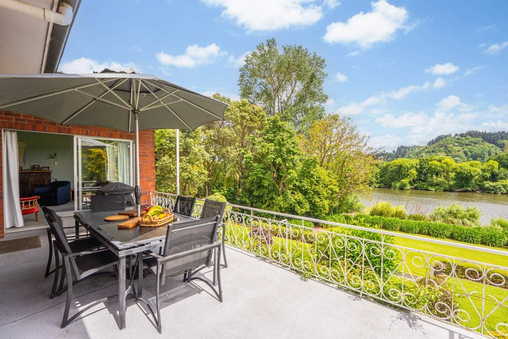 21 Riverbank Road, Okoia, Whanganui - Carousel 2