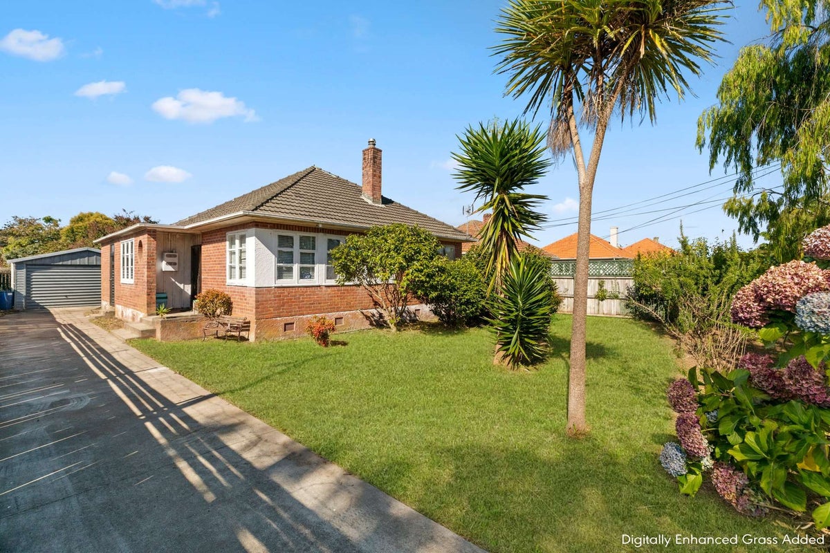 20 Riversdale Road, Avondale, Auckland - Carousel 2