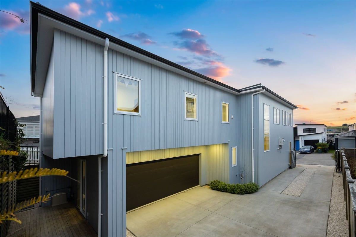 10 Turutu Place, Long Bay, Auckland - Carousel 25