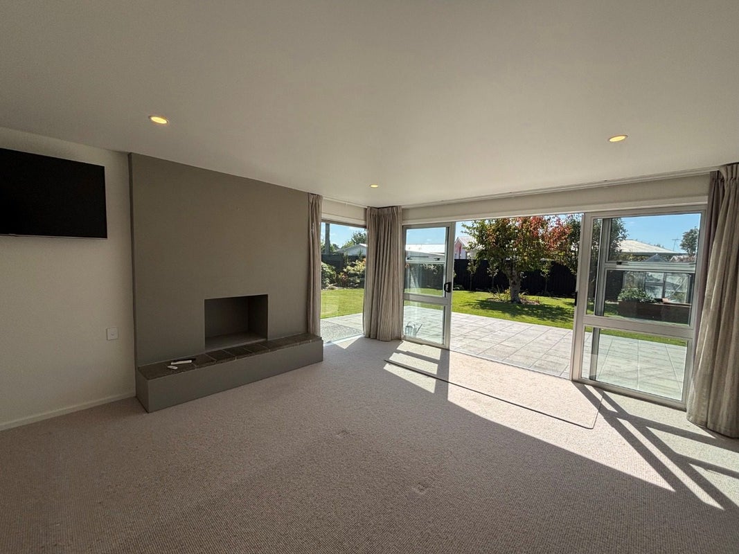 102A Isleworth Road, Bishopdale, Christchurch - Carousel 2