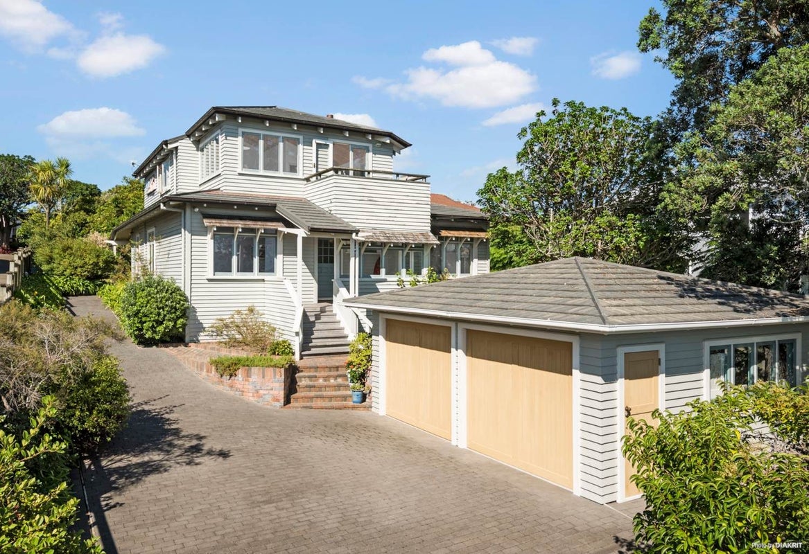 26 Rangitoto Terrace, Milford, Auckland - Carousel 1
