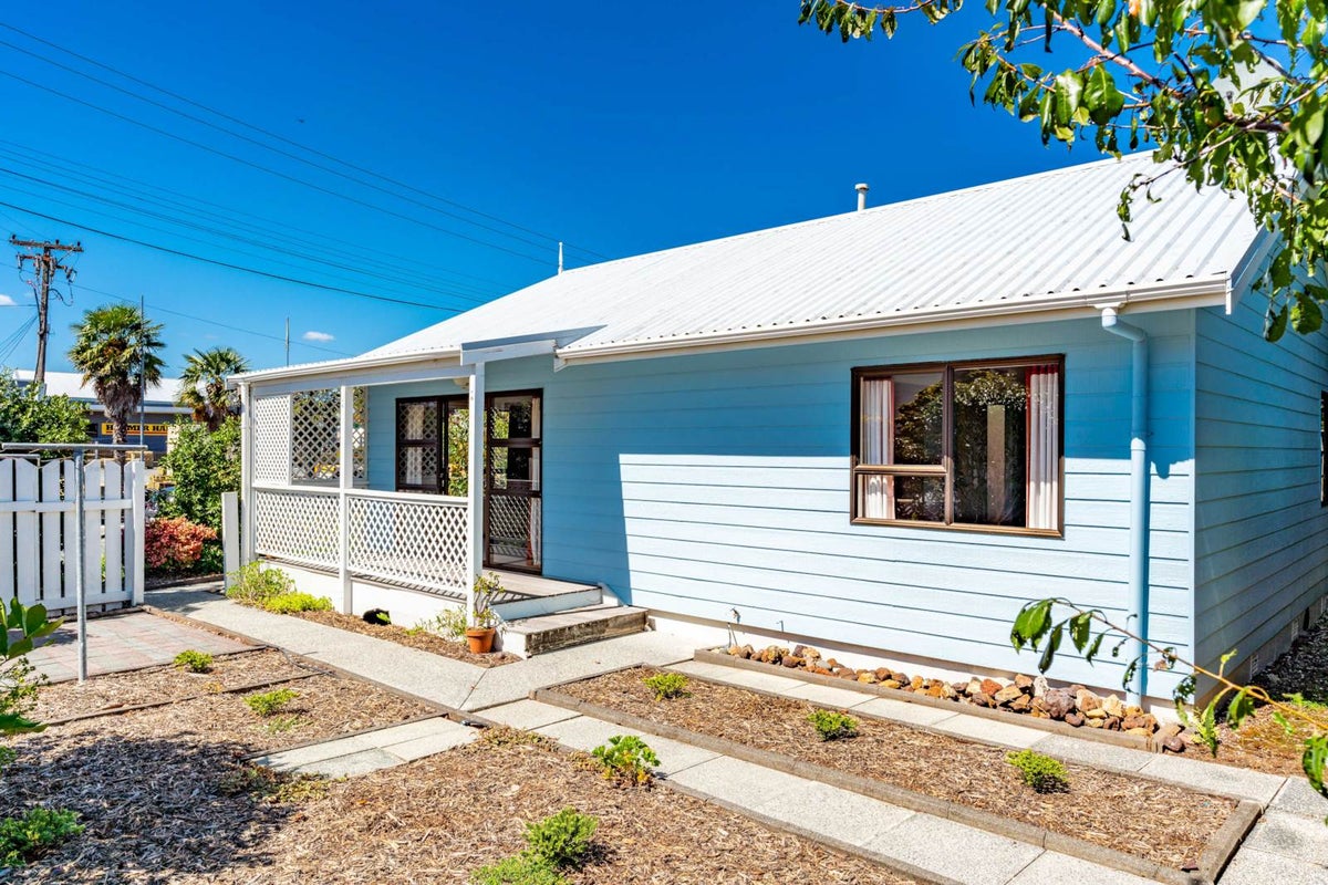 12 Clark Road, Te Kamo, Whangarei - Carousel 2