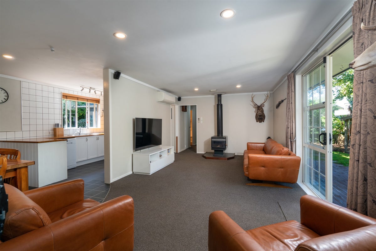 83 Hyde Avenue, Richmond Heights, Taupo - Carousel 2