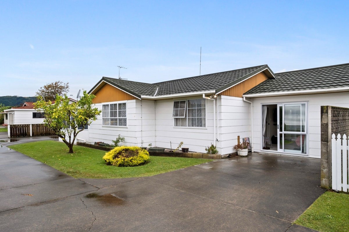515B Gladstone Road, Te Hapara, Gisborne - Carousel 1