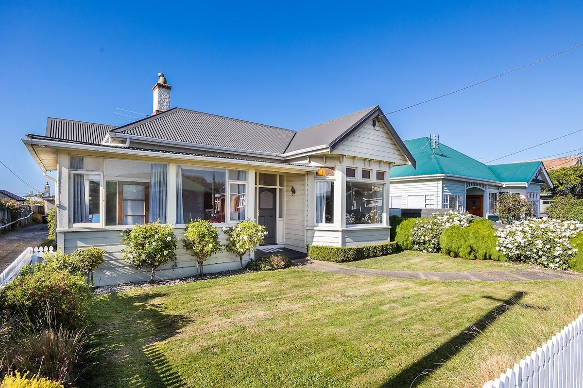 165 Bay View Road, South Dunedin, Dunedin - Carousel 1