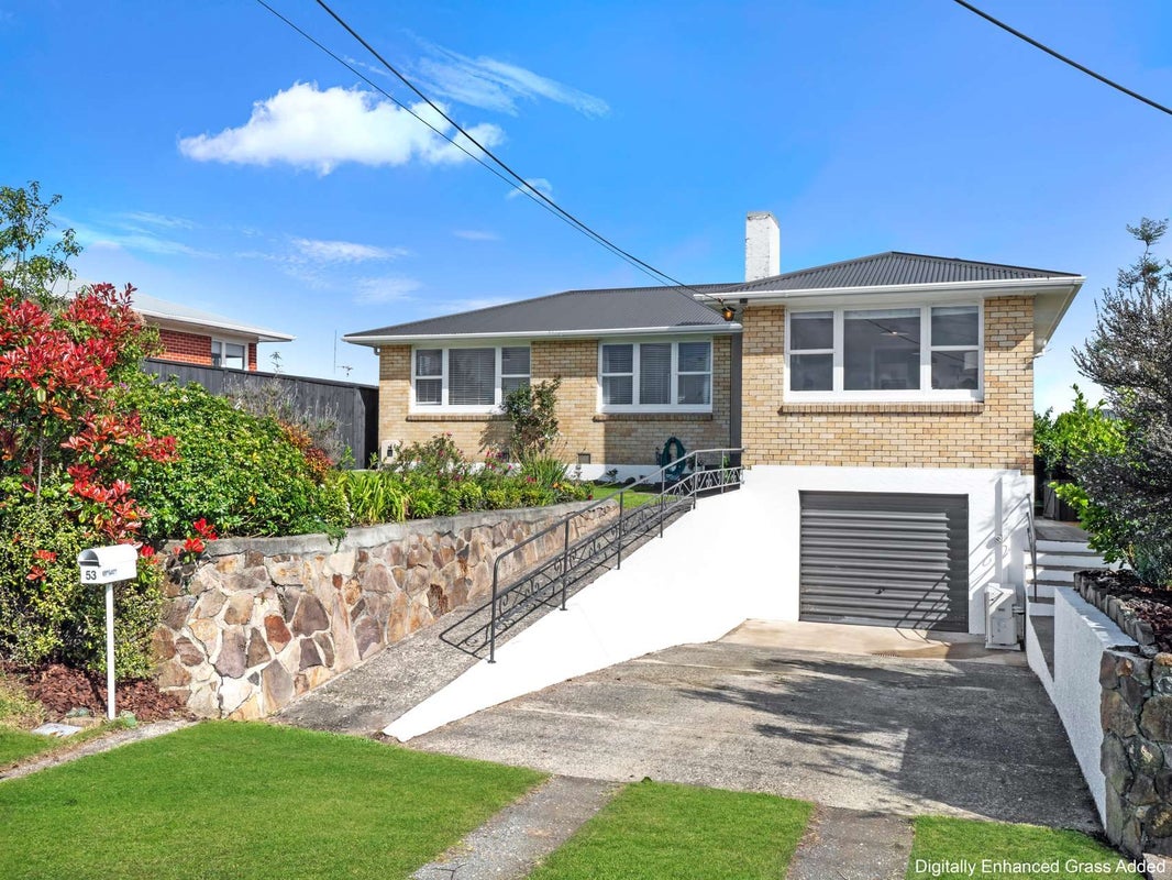 53 Hynds Road, Gate Pa, Tauranga - Carousel 1