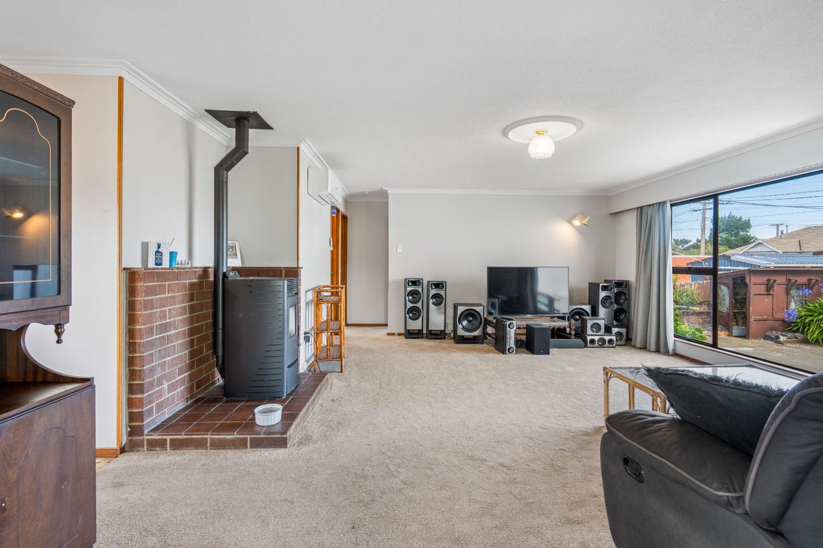 55B Bird Street, Saint Kilda, Dunedin - Carousel 2
