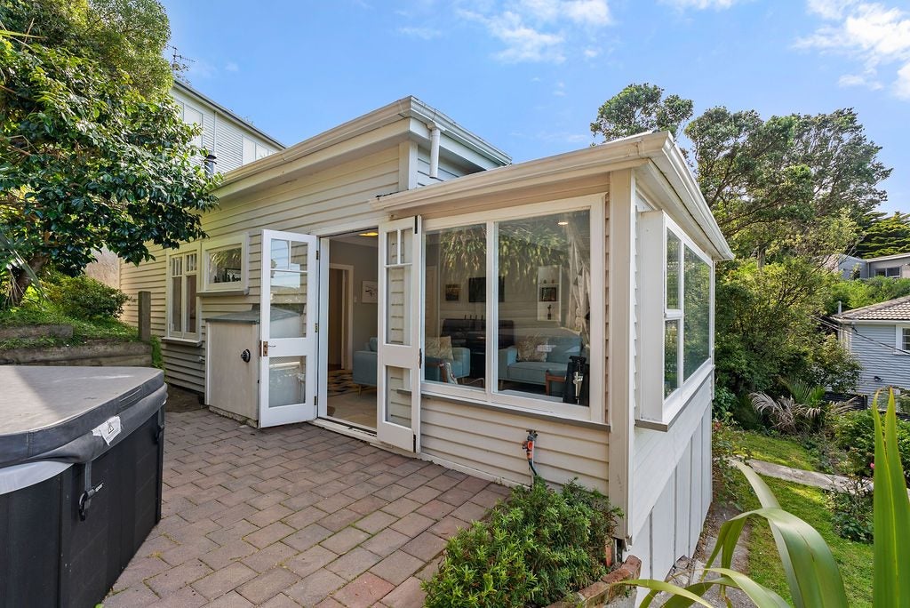 109A Barnard Street, Wadestown, Wellington - Carousel 2