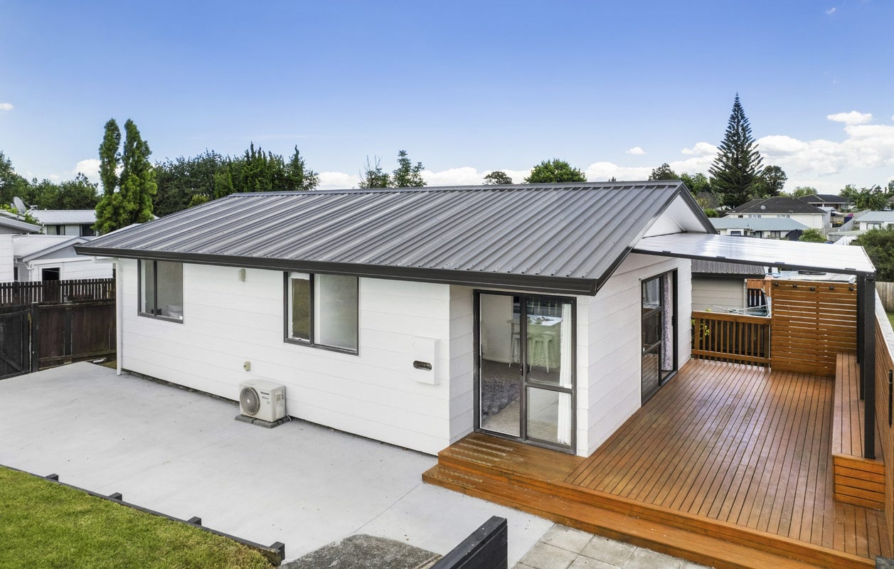 2/59 Redcrest Avenue, Red Hill, Papakura - Carousel 2