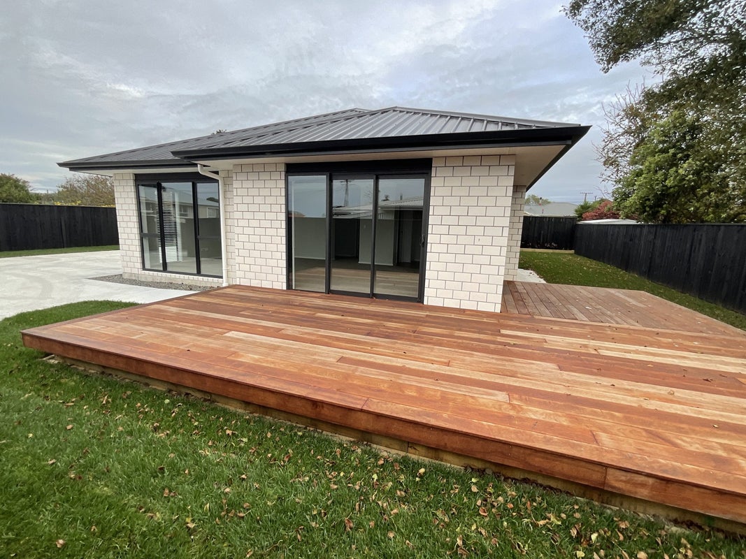 31 Hurdon Street, Hurdon, New Plymouth - Carousel 17