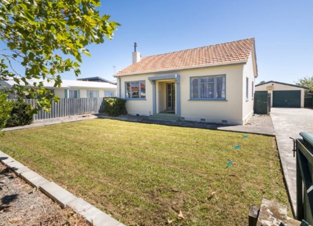 629 Featherston Street, Roslyn, Palmerston North - Carousel 1