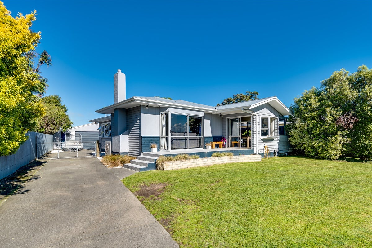 95 Bill Hercock Street, Pirimai, Napier - Carousel 1