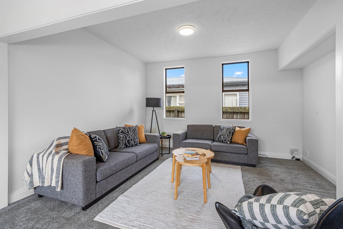 8 Radley Street, Woolston, Christchurch - Carousel 2