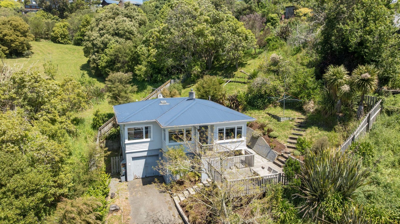 13 Brough Terrace, Washington Valley, Nelson - Carousel 1