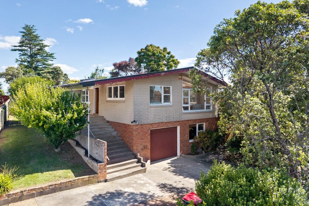 73 Andrew Road, Howick, Auckland - Carousel 2