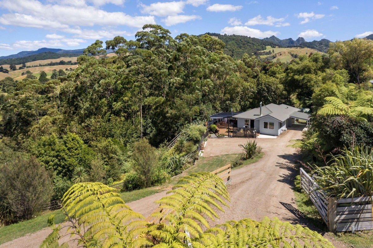 375 Hot Springs Road, Tahawai, Katikati - Carousel 1