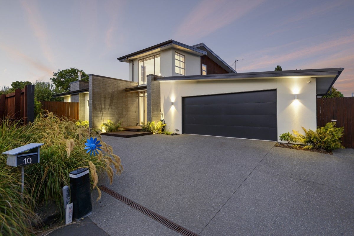 10 Horseshoe Lake Road, Burwood, Christchurch - Carousel 2