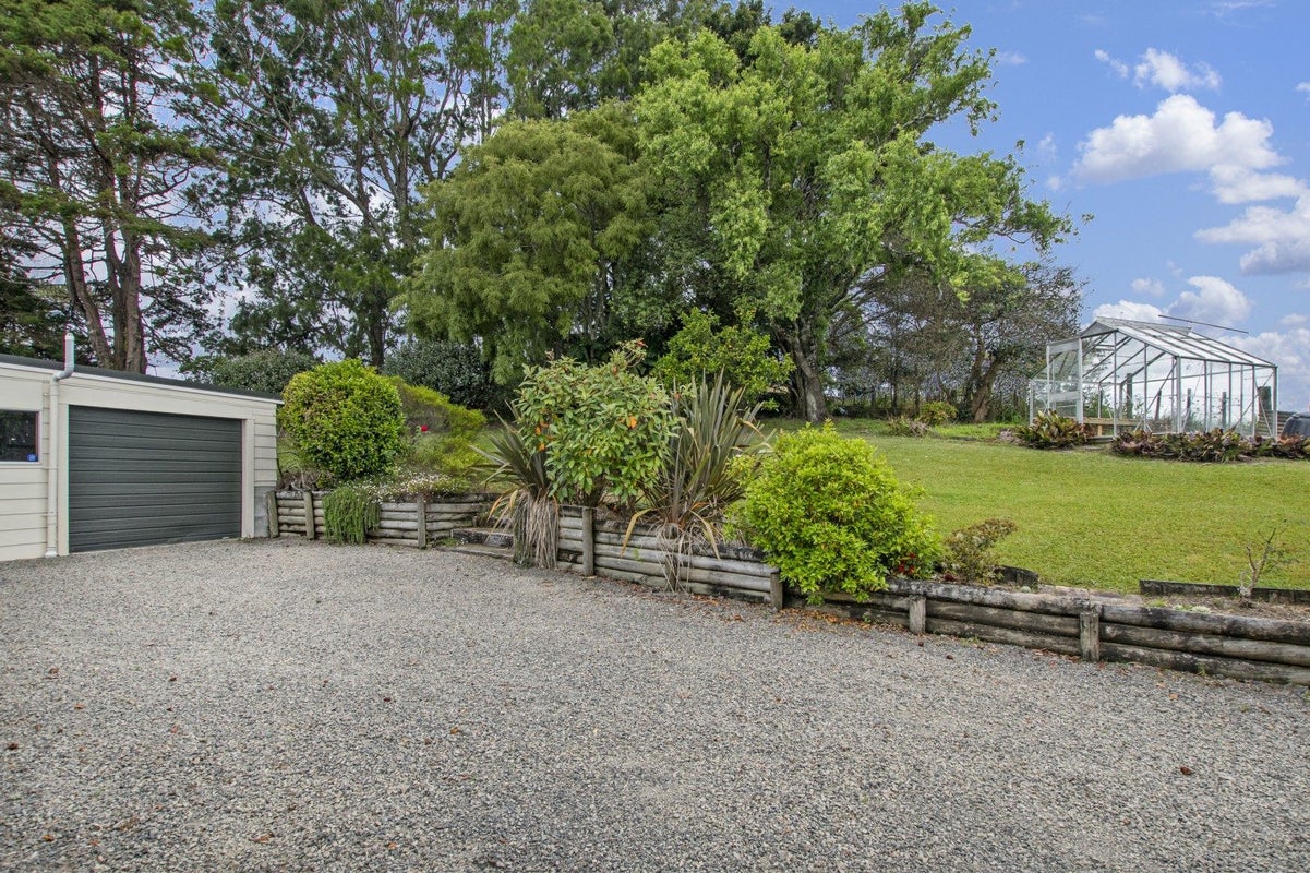 318 Whareora Road, Whangarei - Carousel 28