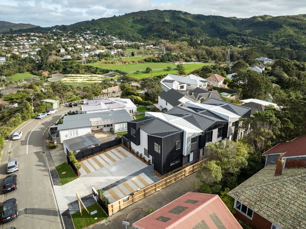 3/32 Kaihuia Street, Northland, Wellington - Carousel 10