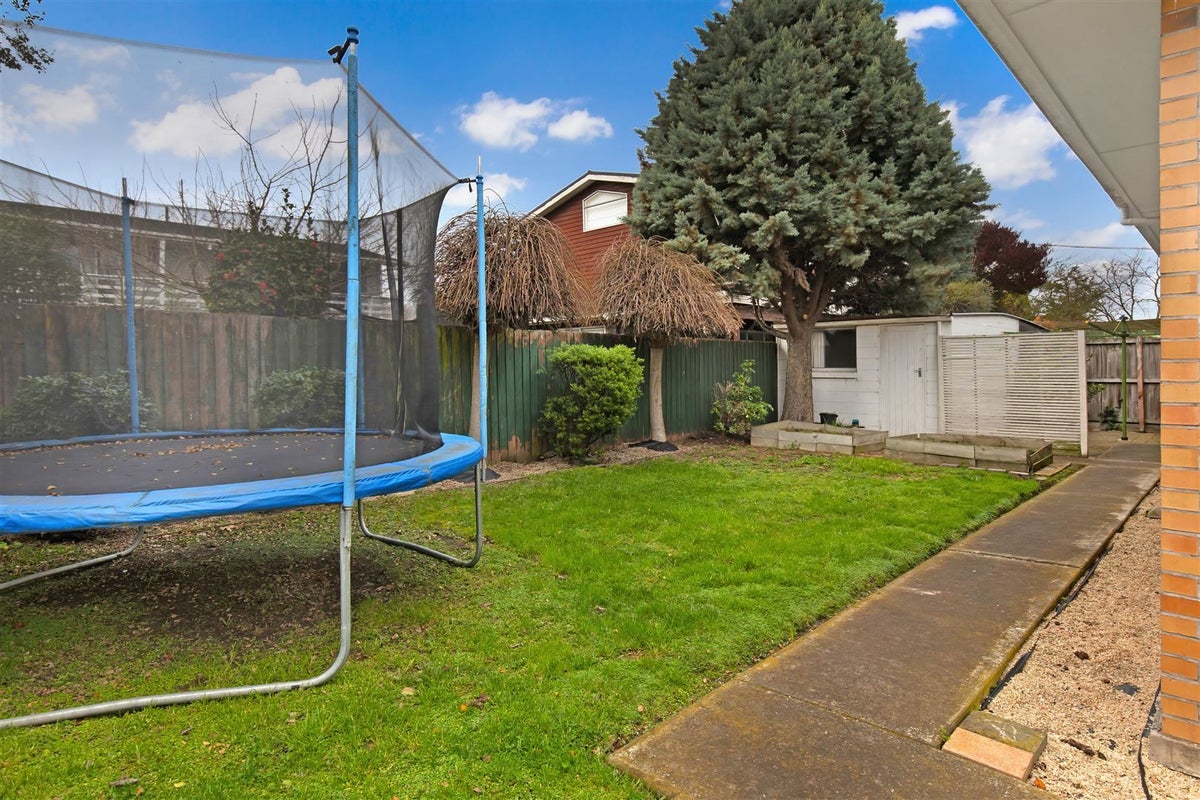 32A Nortons Road, Avonhead, Christchurch - Carousel 19