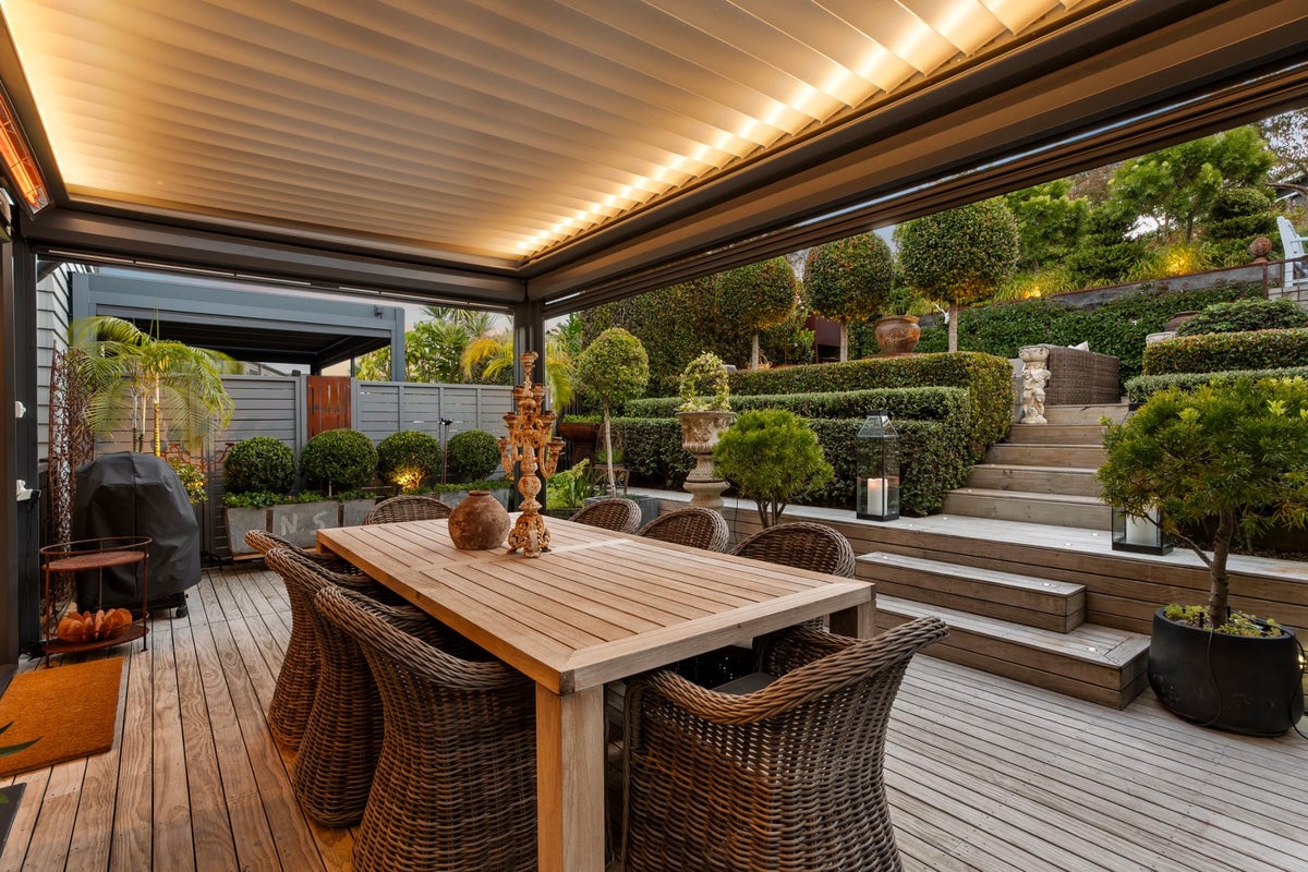 32 Charles Heaphy lane, St Johns, Auckland - Carousel 2