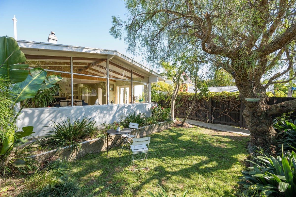 10 Scotland Street, Nelson South, Nelson - Carousel 1
