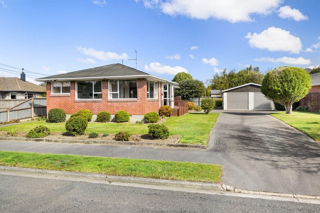 6 Springhill Street, Avonhead, Christchurch - Carousel 1
