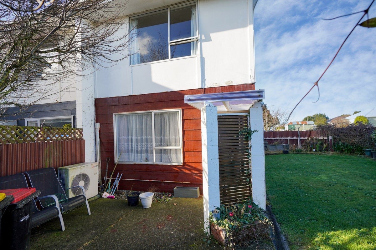 1/214 Crinan Street, Appleby, Invercargill - Carousel 2