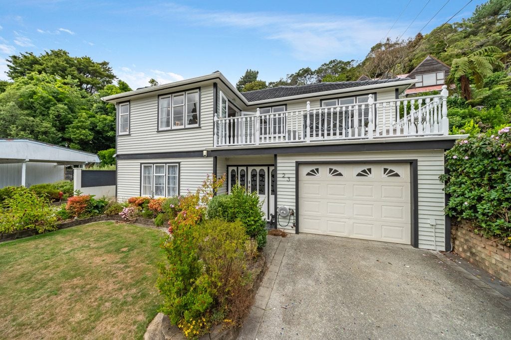 23 Wyndrum Avenue, Waterloo, Lower Hutt - Carousel 2