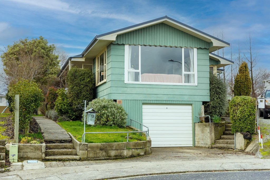13 Cambridge Terrace, East Gore, Gore - Carousel 1