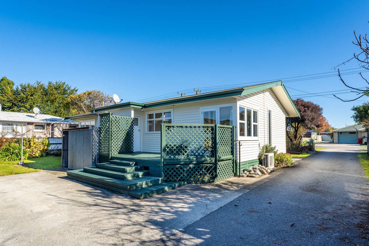 131 Redwood Street, Redwoodtown, Blenheim - Carousel 1