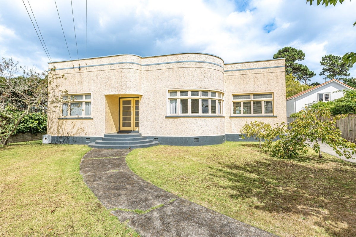 5 Tregarth Street, Saint Johns Hill, Whanganui - Carousel 1
