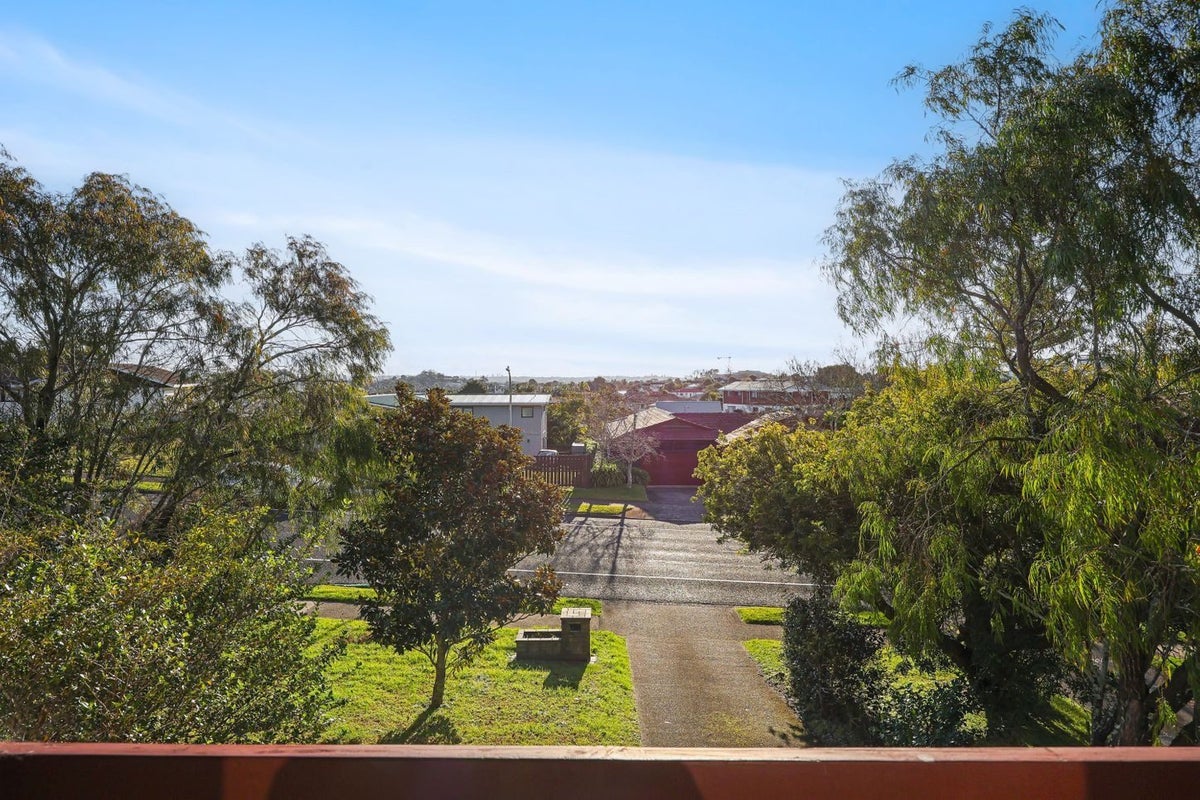 42 Murvale Drive, Bucklands Beach, Manukau City, Auckland - Carousel 19