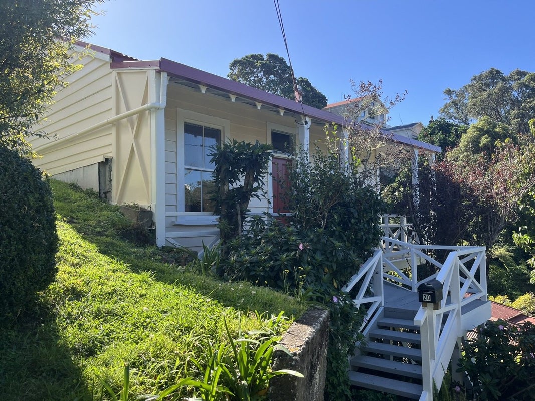 20 Ascot Street, Thorndon, Wellington - Carousel 1