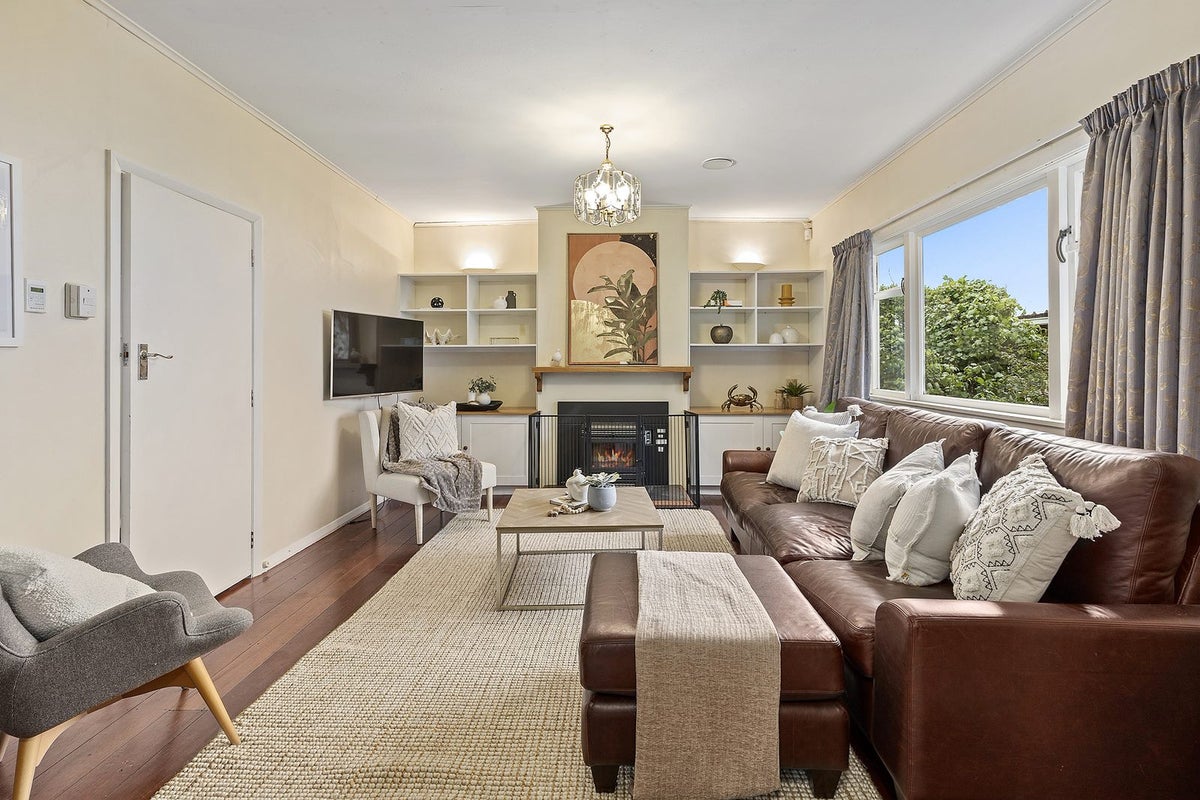 39 Mitchell Street, Brooklyn, Wellington - Carousel 2