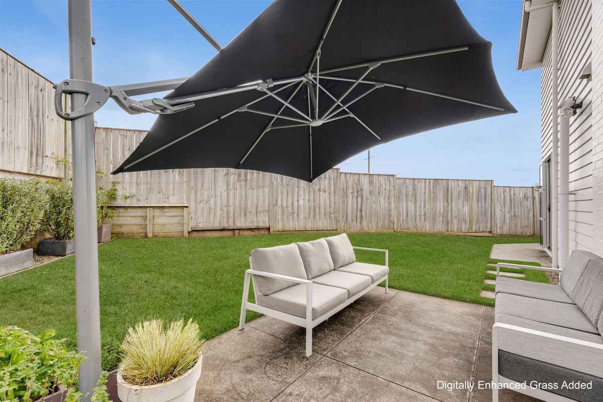 30 William Wallbank Crescent, Swanson, Auckland - Carousel 2