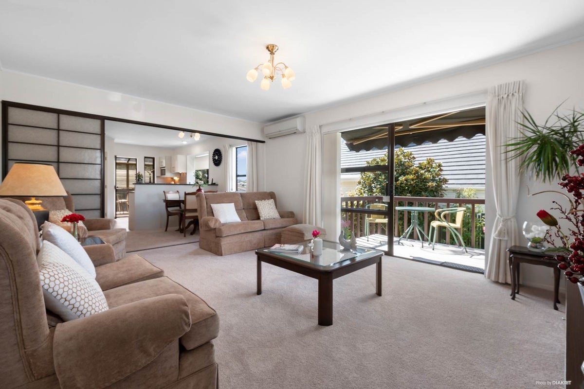 2D Terry Street, Blockhouse Bay, Auckland - Carousel 2