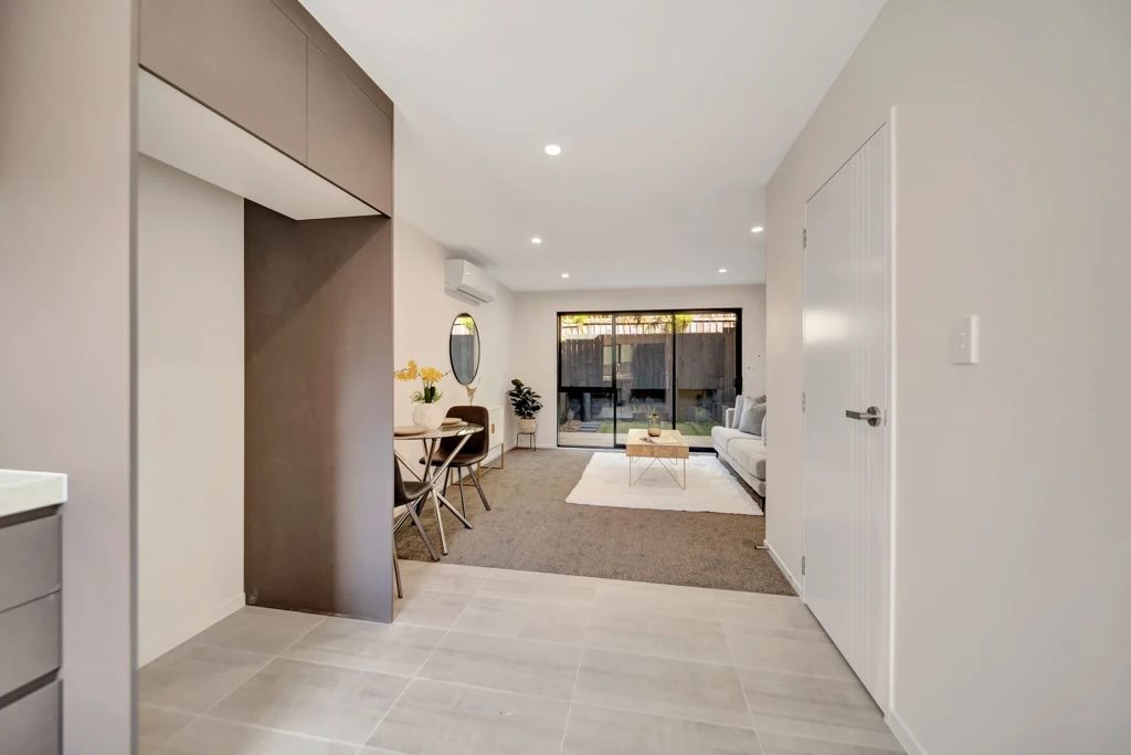 8/106 Triangle Road, Massey, Auckland - Carousel 2