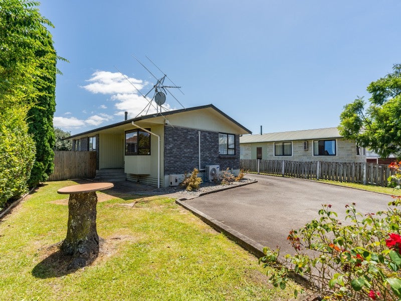 37 Tongariro Street, Chartwell, Hamilton - Carousel 1