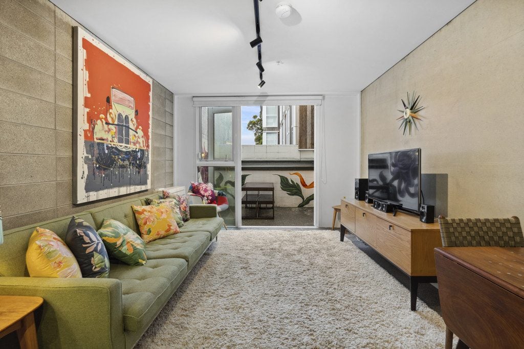 1/307 Willis Street, Te Aro, Wellington - Carousel 2