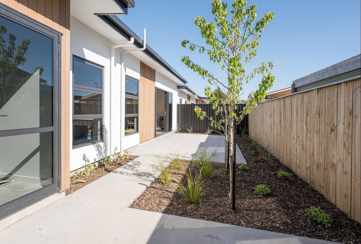 3/611 Main Road, Stoke, Nelson - Carousel 2