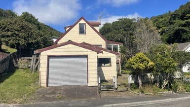 62 Hathaway Avenue, Karori, Wellington - Carousel 1