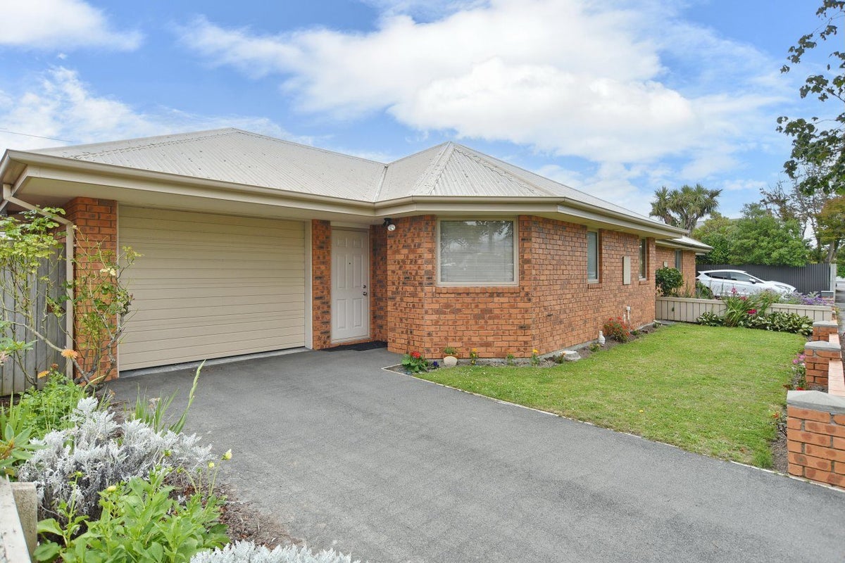 42 Meadowville Avenue, Spreydon, Christchurch - Carousel 1