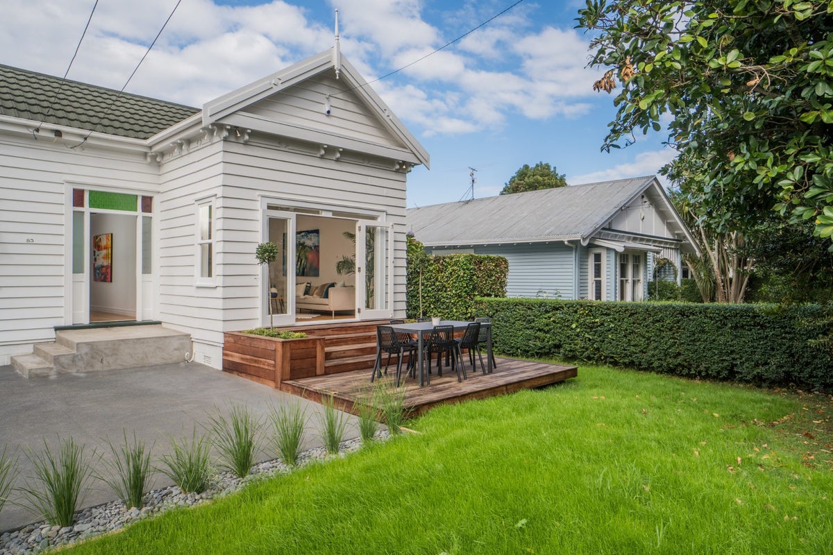 83 Trafalgar Street, Onehunga, Auckland - Carousel 2
