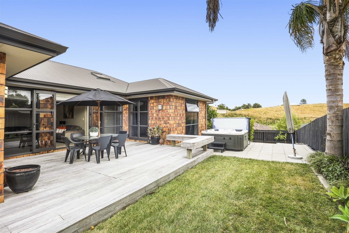 7 Hartington Lane, Dinsdale, Hamilton - Carousel 1