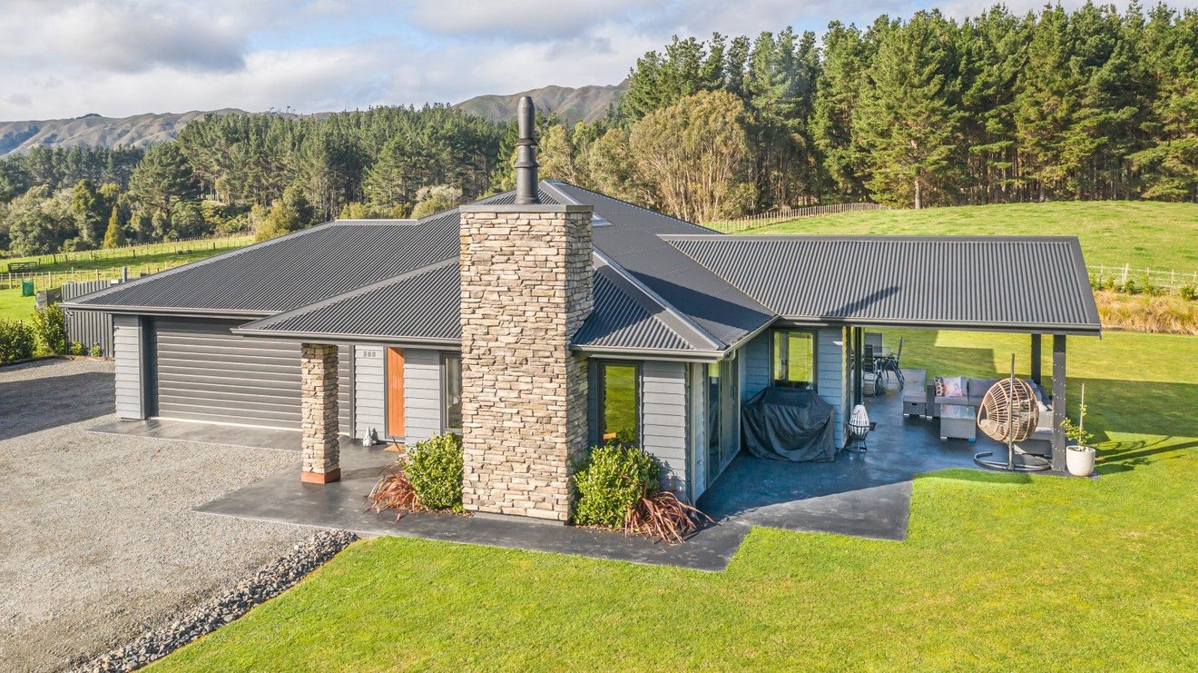 208 Potts Road, Koputaroa, Levin - Carousel 1