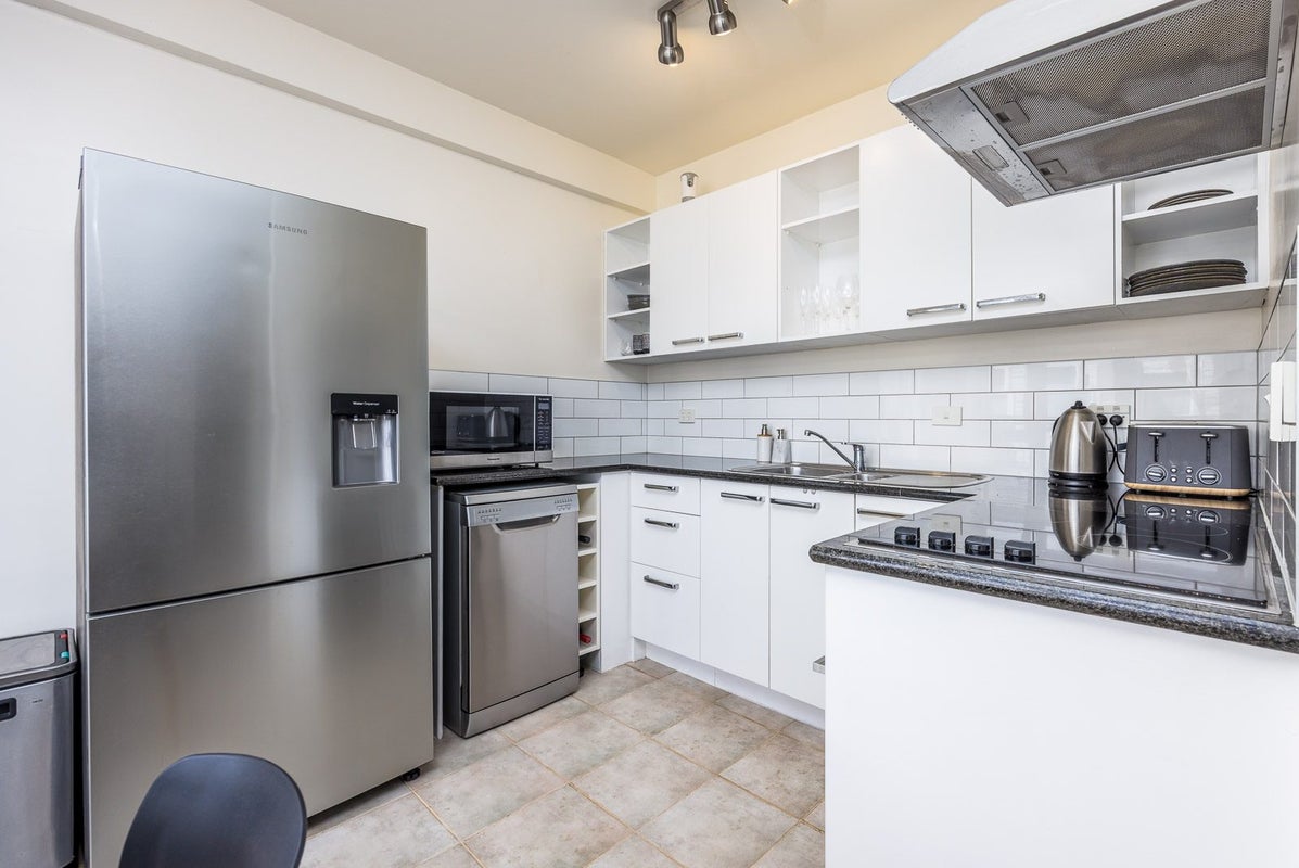10/9 Basque Road, Eden Terrace, Auckland - Carousel 2