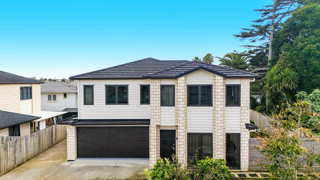13A Puriri Road, Manurewa, Auckland - Carousel 1