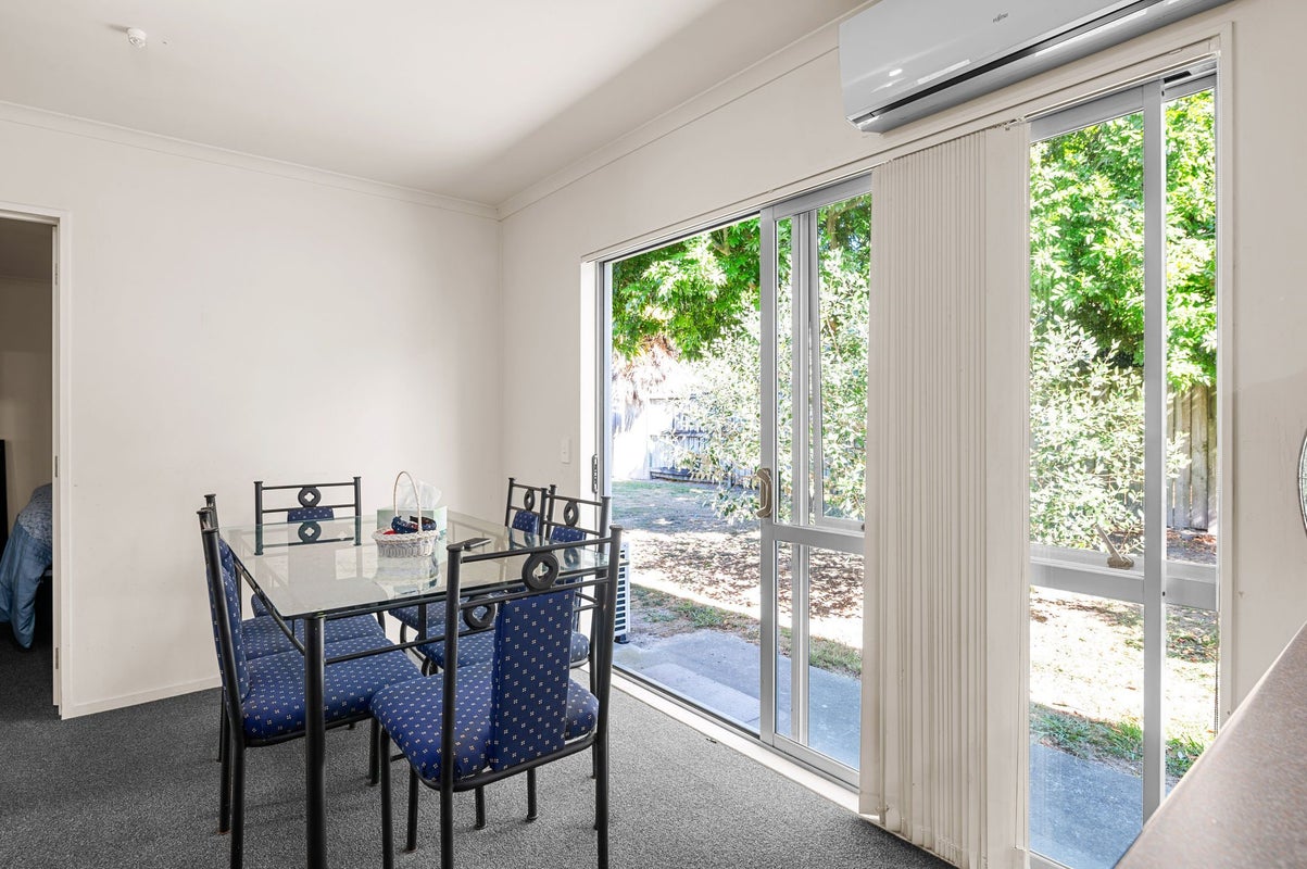 7 Rene Way, Huntington, Hamilton - Carousel 2